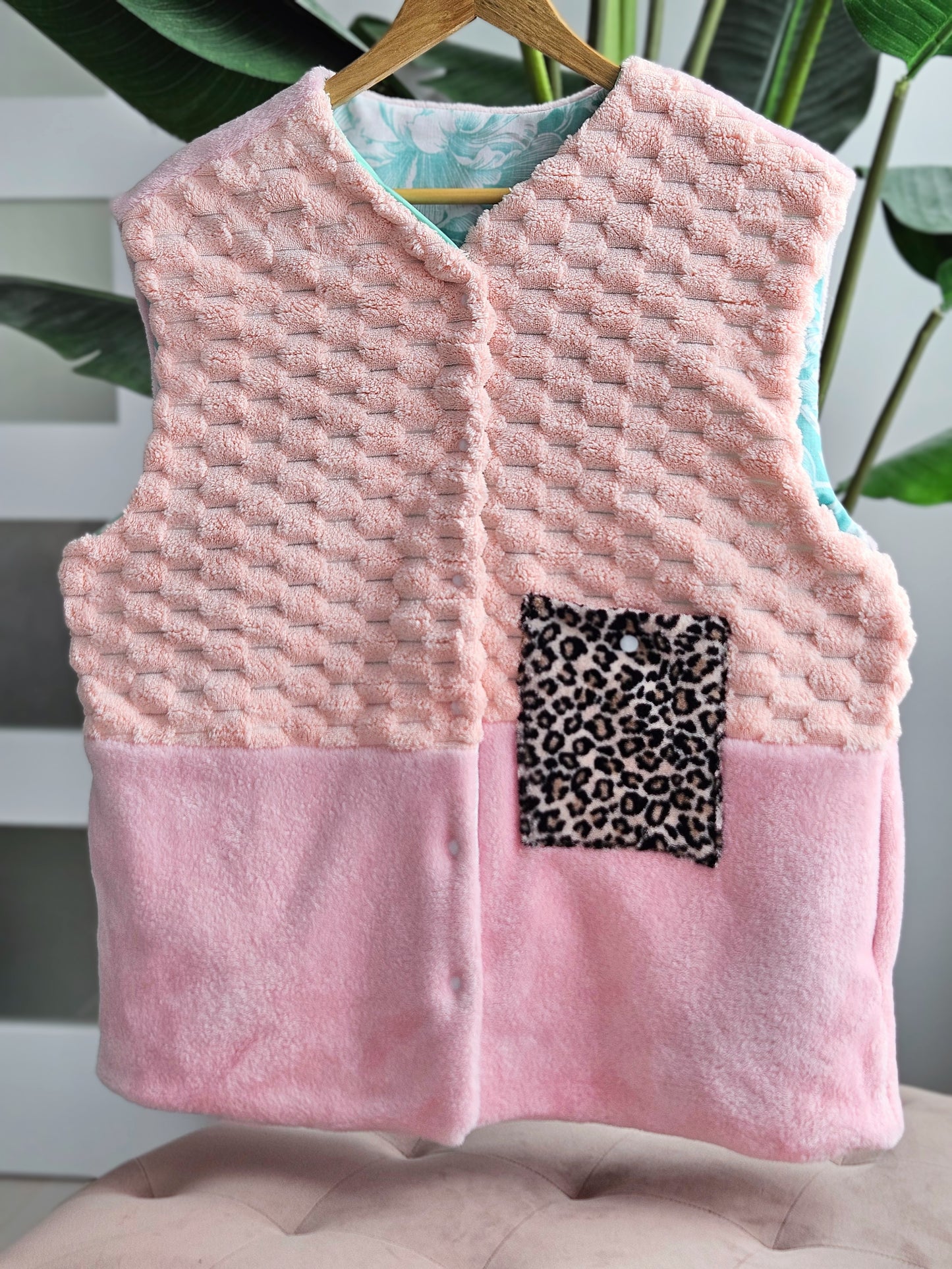 VESTE SANS MANCHE BUBBLE GUM